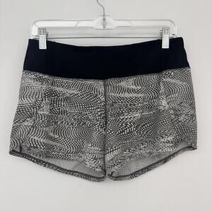 Lululemon Womens 6 Run Times Short II 4" Swerve Vapor Metal Grey Black